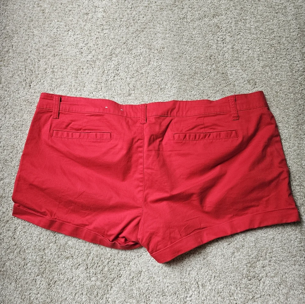 Red Shorts - Picture 3 of 3